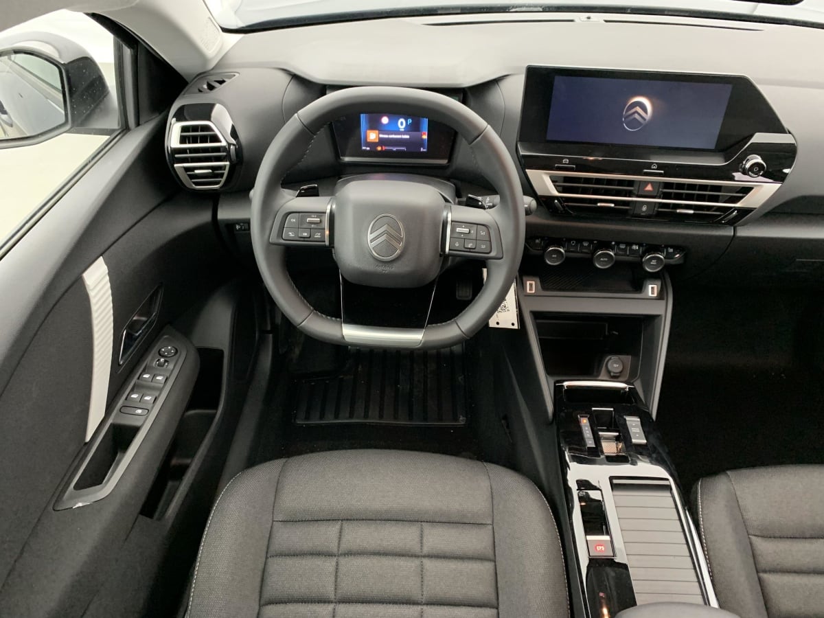 CITROEN C4  HYBRIDE 136 E-DCS6 PLUS