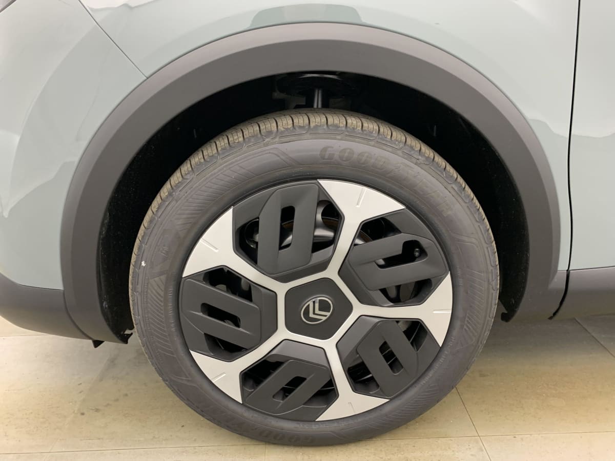 CITROEN C4  HYBRIDE 136 E-DCS6 PLUS