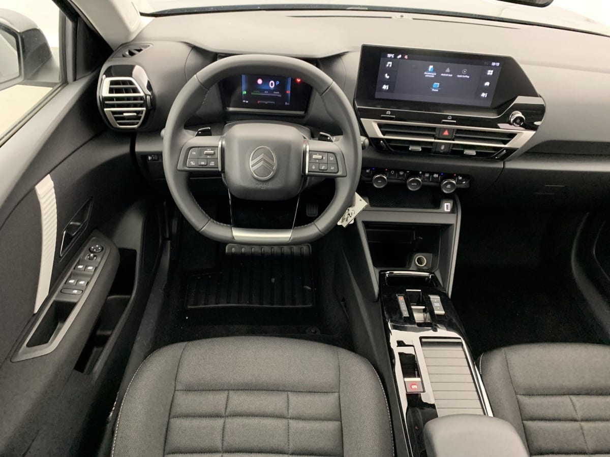 CITROEN C4  HYBRIDE 136 E-DCS6 PLUS