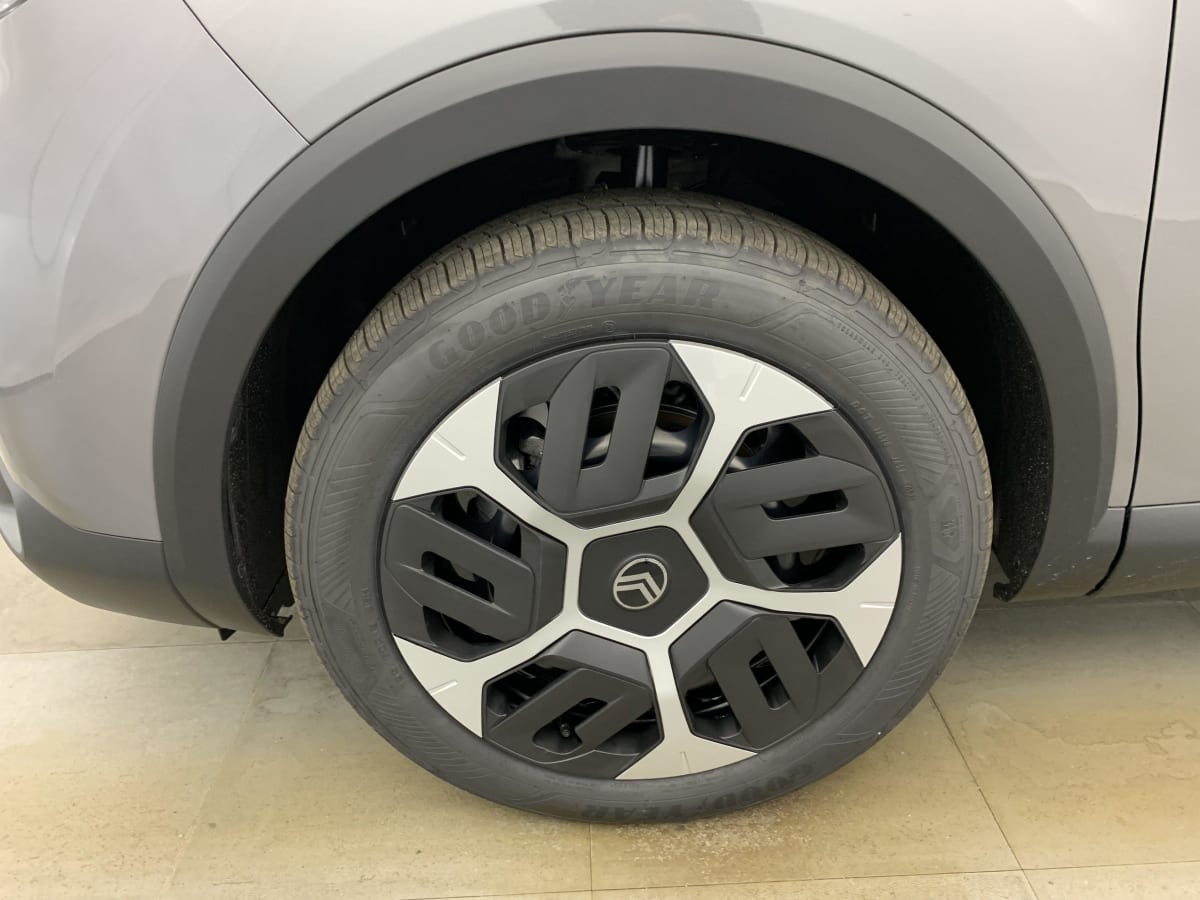 CITROEN C4  HYBRIDE 136 E-DCS6 PLUS
