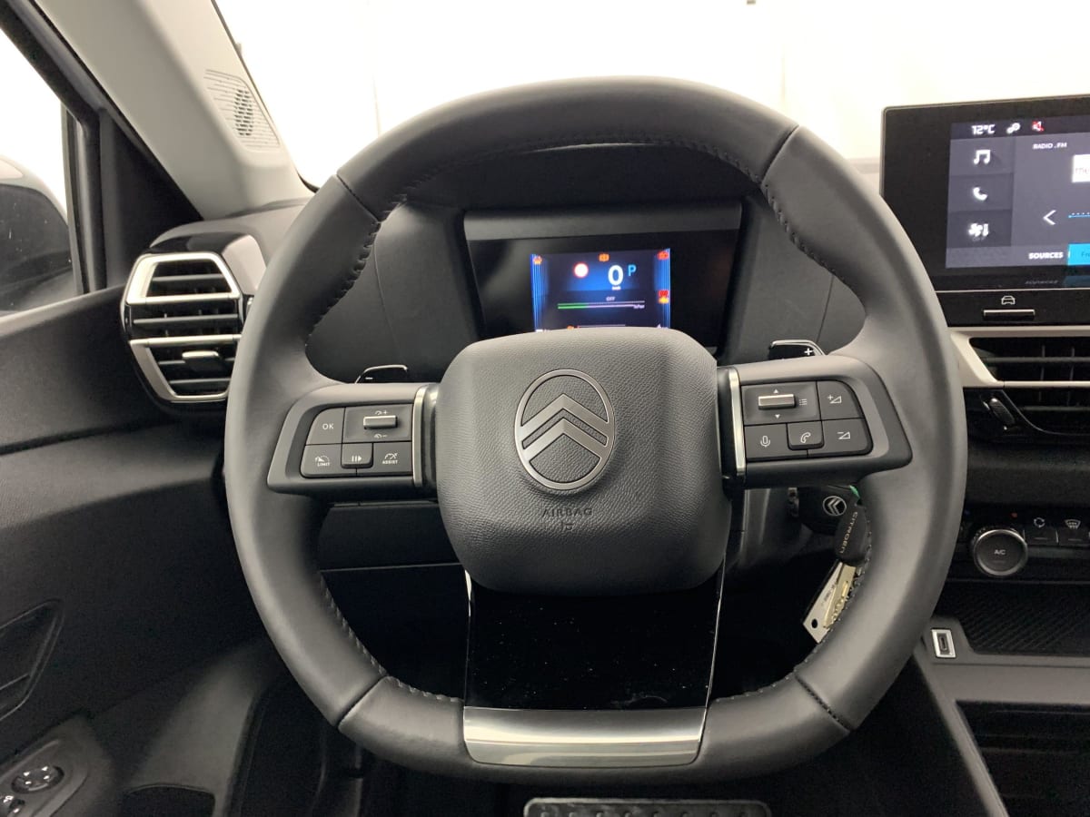 CITROEN C4  HYBRIDE 136 E-DCS6 PLUS