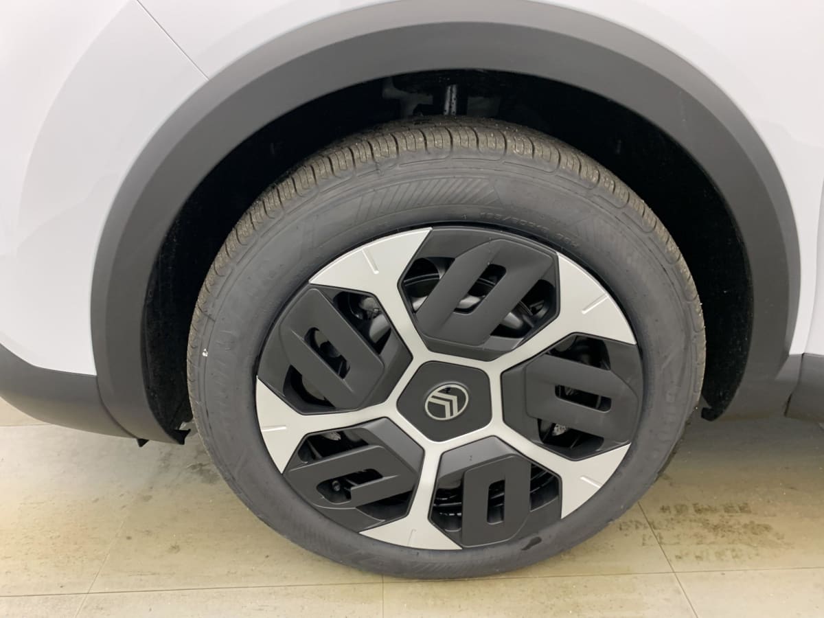 CITROEN C4  HYBRIDE 136 E-DCS6 PLUS
