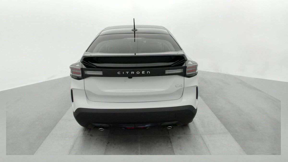 CITROEN C4  HYBRIDE 136 E-DCS6 PLUS