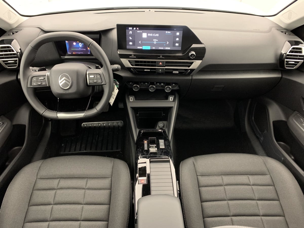 CITROEN C4  HYBRIDE 136 E-DCS6 PLUS