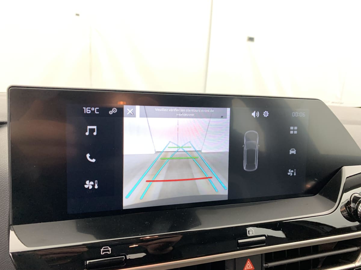 CITROEN C4  HYBRIDE 136 E-DCS6 PLUS