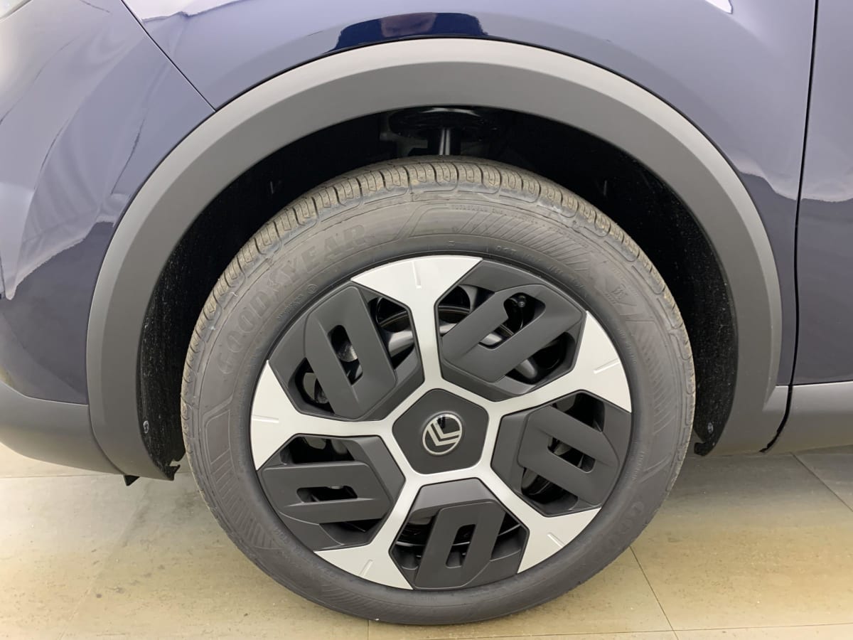 CITROEN C4  HYBRIDE 136 E-DCS6 PLUS