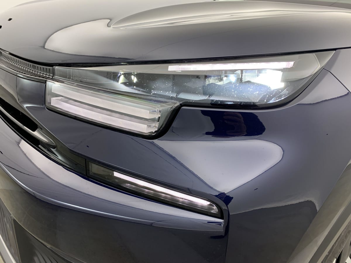 CITROEN C4  HYBRIDE 136 E-DCS6 PLUS