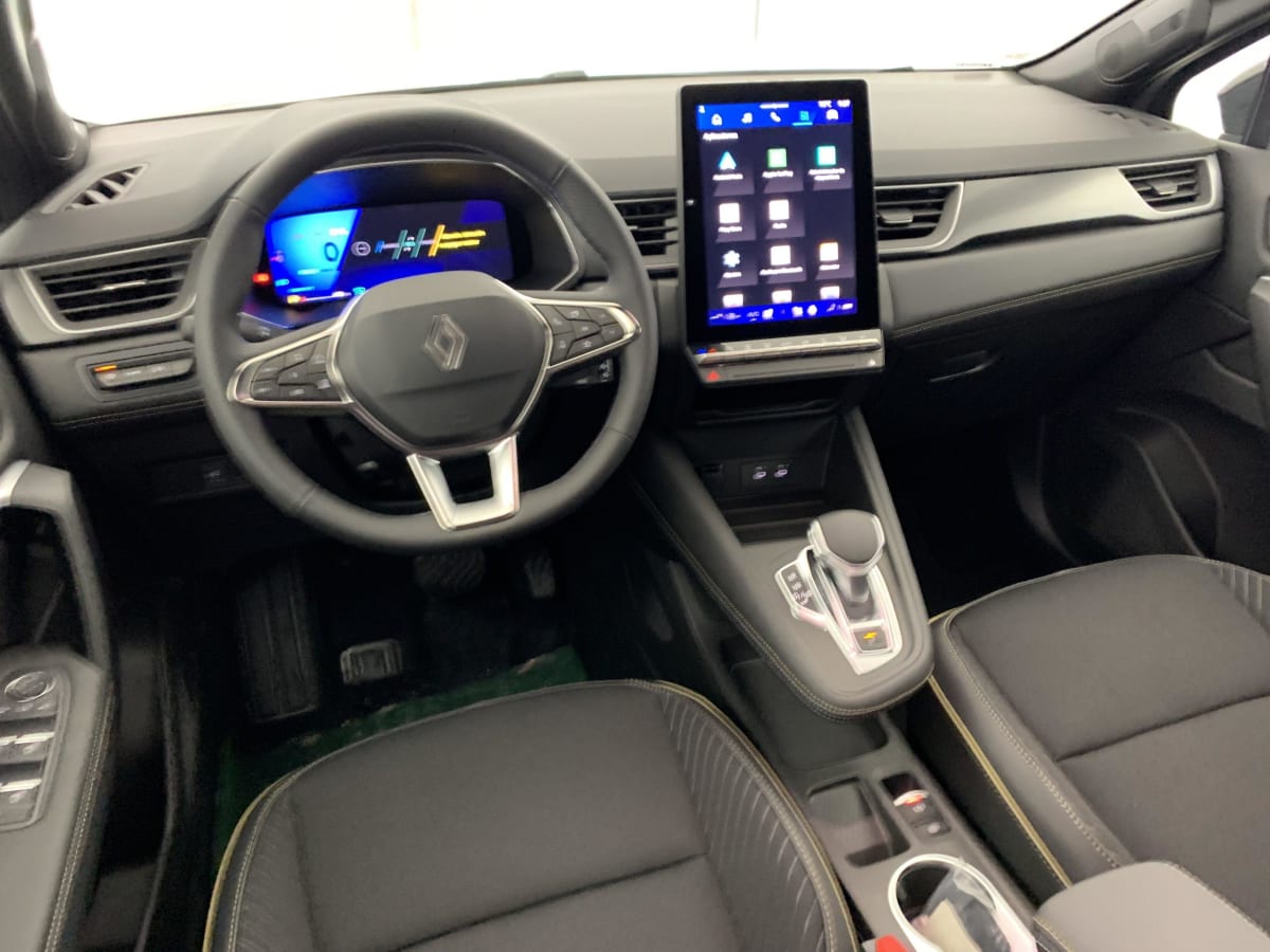 RENAULT SYMBIOZ E-Tech full hybrid 145 Iconic