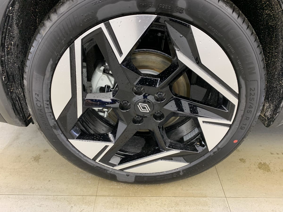 RENAULT SYMBIOZ E-Tech full hybrid 145 Iconic