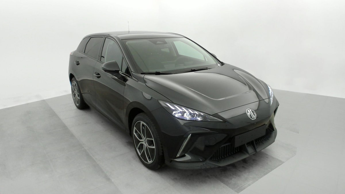 MG MG4 ELECTRIC 64KWH - 150 KW 2WD LUXURY