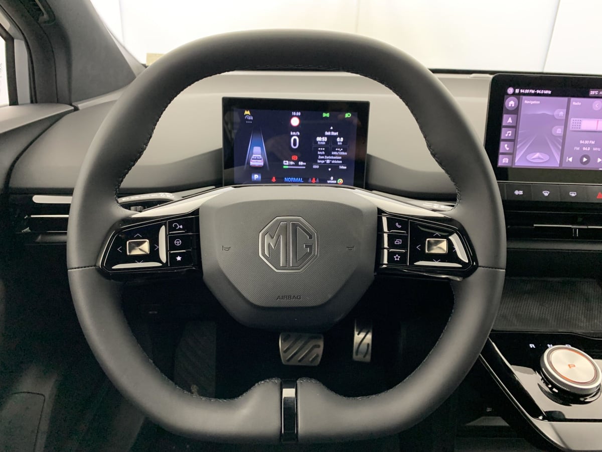 MG MG4 Electric 64kWh - 320 kW 4WD XPOWER