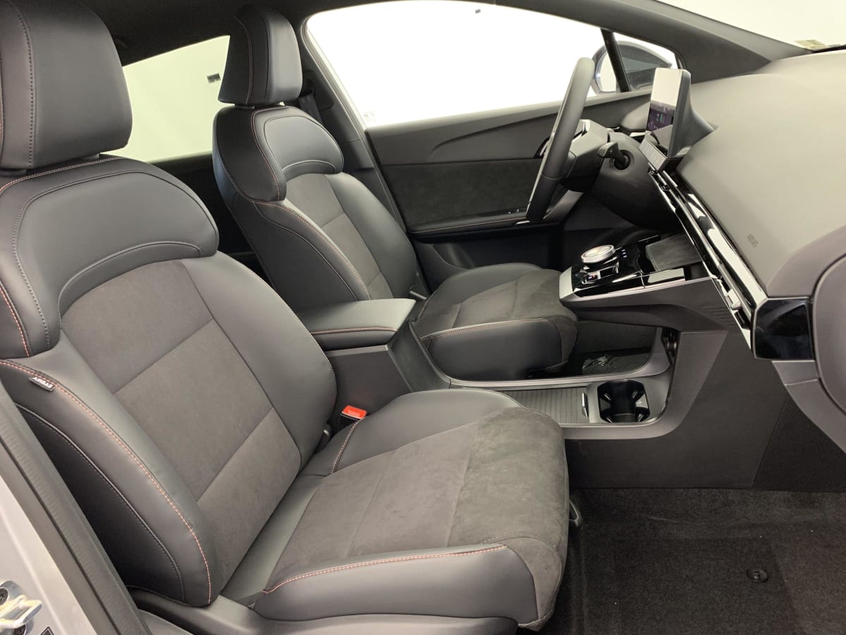 MG MG4 Electric 64kWh - 320 kW 4WD XPOWER