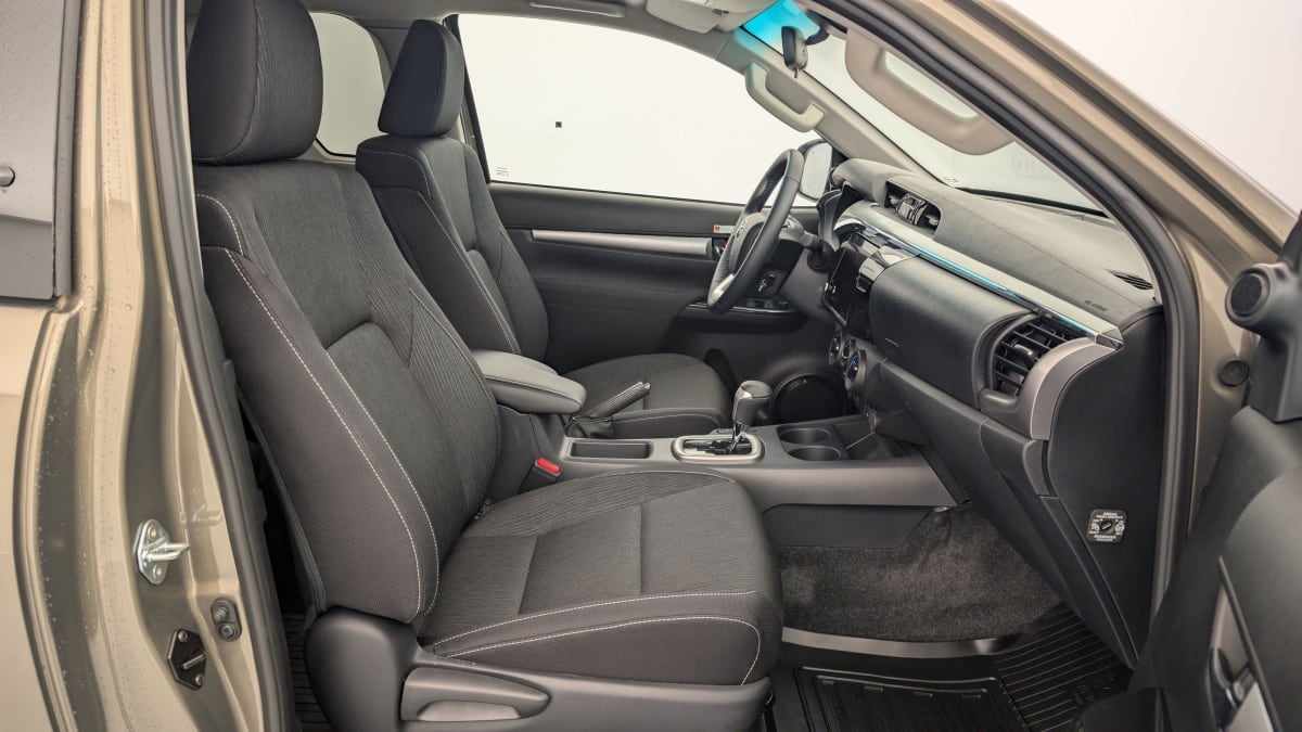 TOYOTA HILUX X-TRA CABINE HILUX X-TRA CAB 4WD 2.8L 204 D-4D BVA LEGENDE