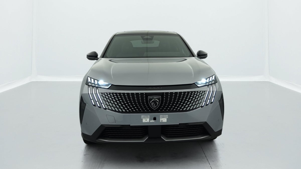 PEUGEOT 3008 Hybrid 145 e-DCS6 GT
