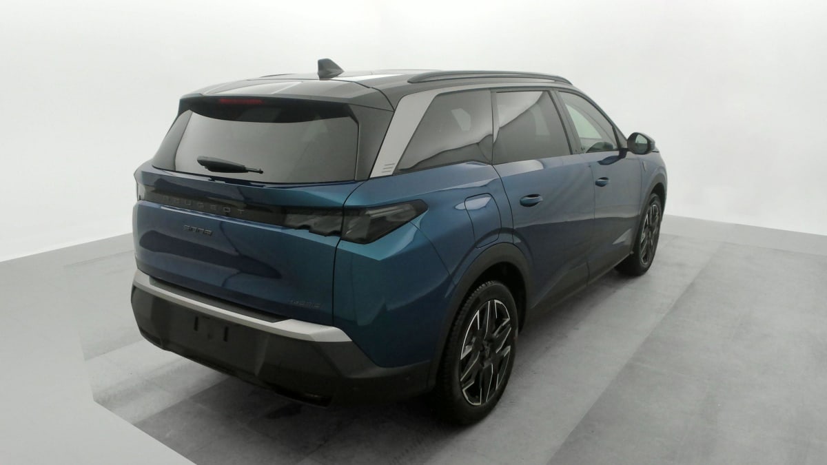 PEUGEOT 5008  HYBRID 145 E-DCS6 GT