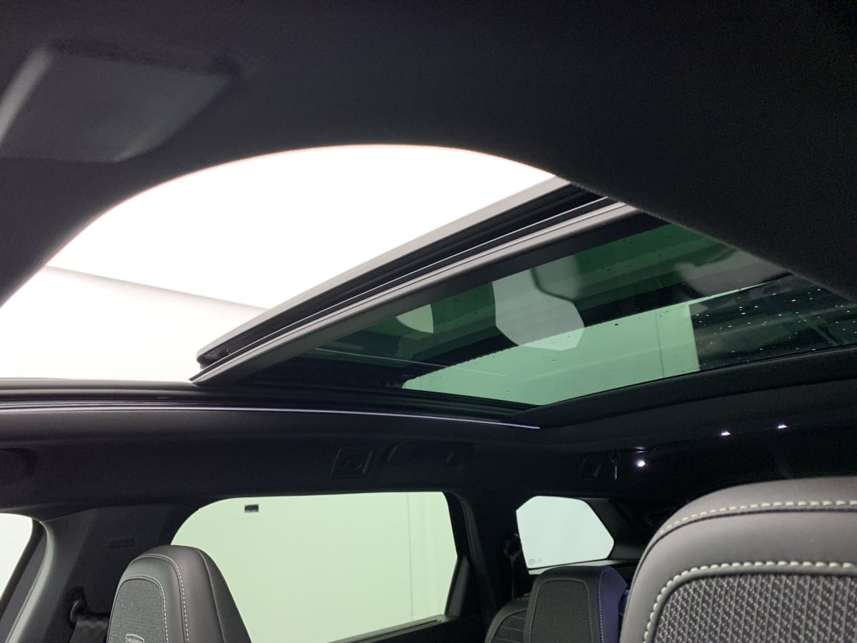 PEUGEOT 5008  HYBRID 145 E-DCS6 GT