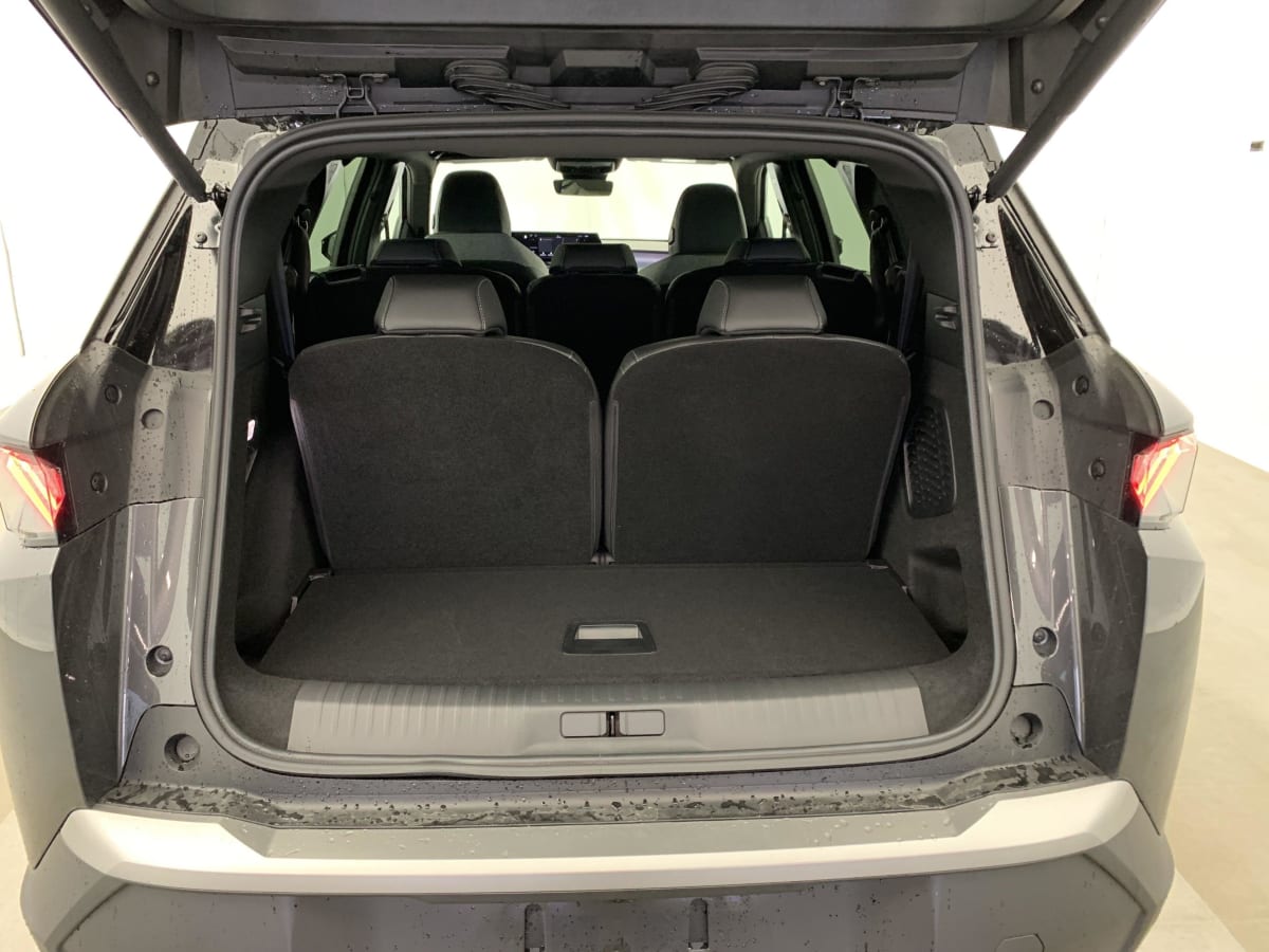 PEUGEOT 5008  HYBRID 145 E-DCS6 GT