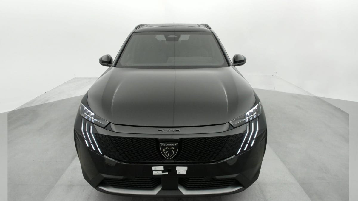 PEUGEOT 5008  HYBRID 145 E-DCS6 GT