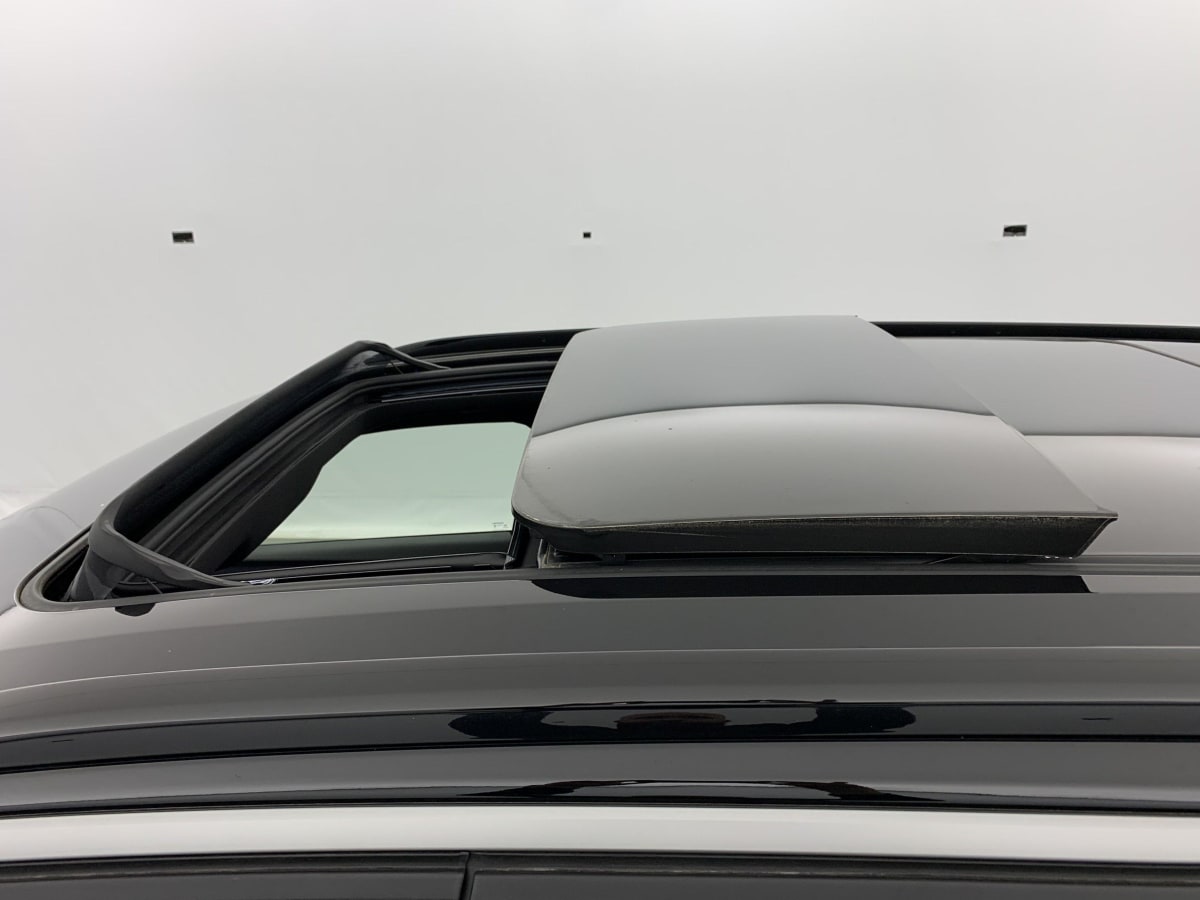 PEUGEOT 5008  HYBRID 145 E-DCS6 GT