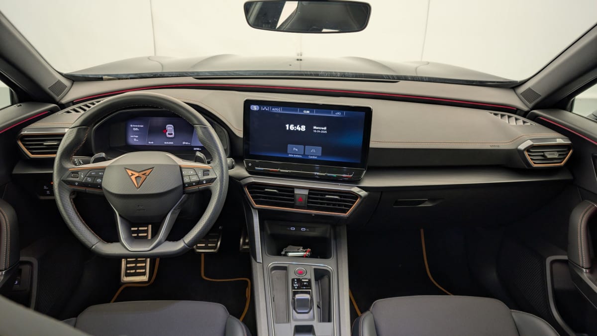 CUPRA FORMENTOR 1.4 E-HYBRID 245 CH DSG6 VZ