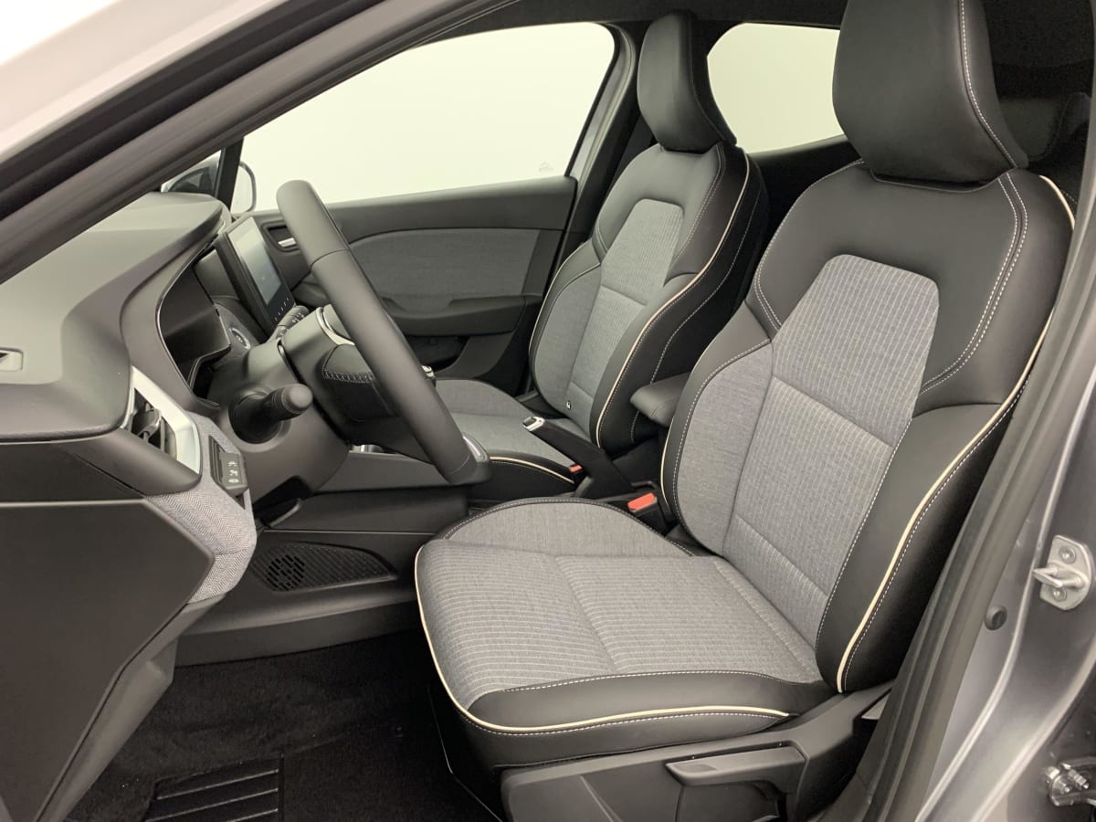 RENAULT CLIO TCE 90 GSR2 TECHNO