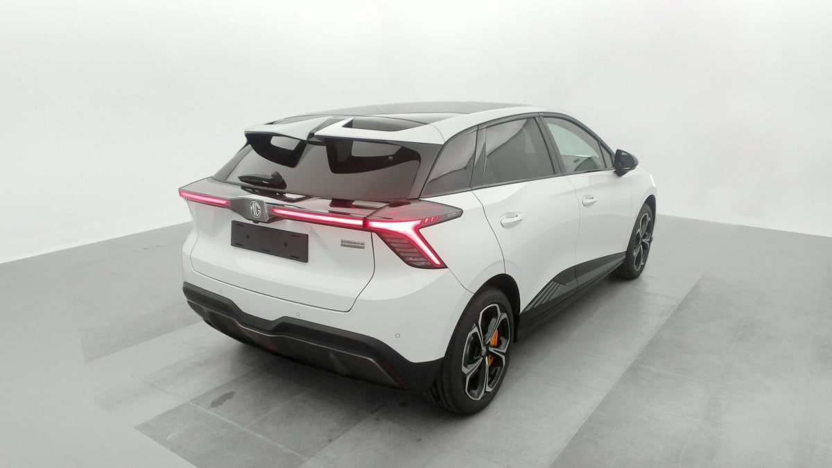 MG MG4 ELECTRIC 77KWH - 180 KW 2WD LUXURY