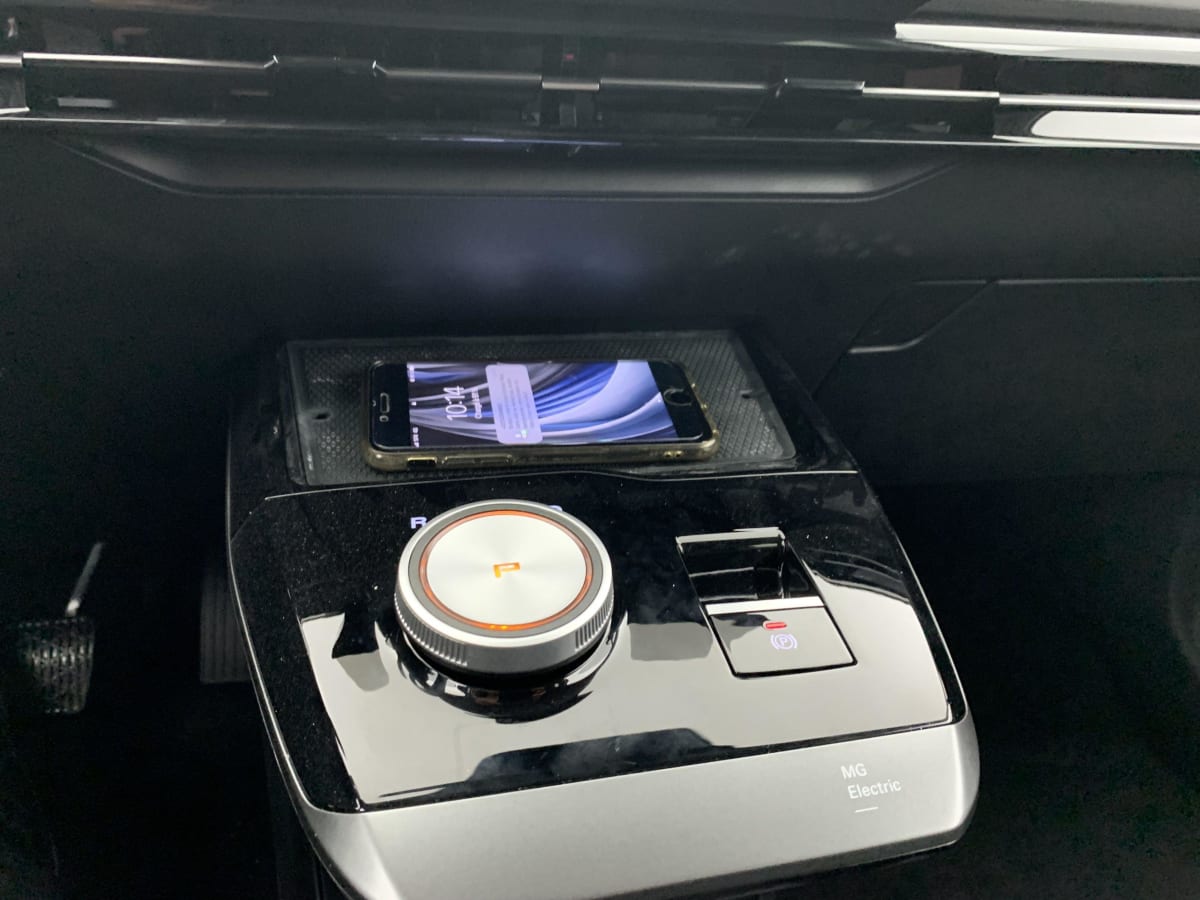 MG MG4 ELECTRIC 77KWH - 180 KW 2WD LUXURY