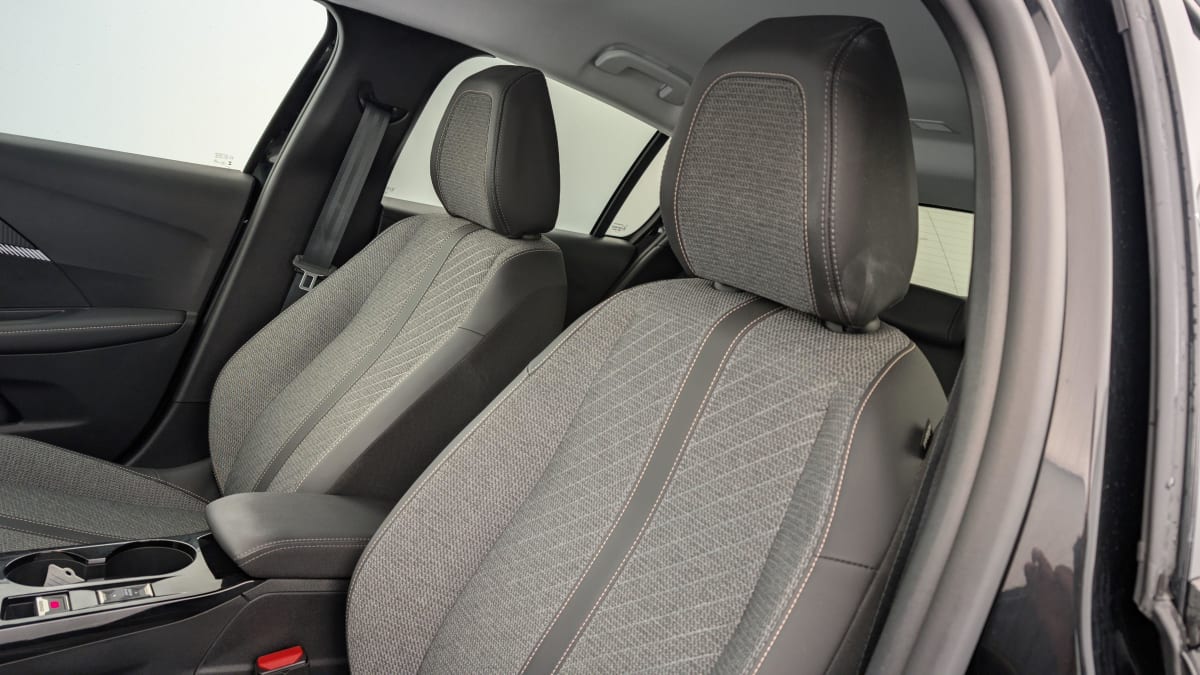 PEUGEOT 208 Hybrid 100 e-DCS6 Allure