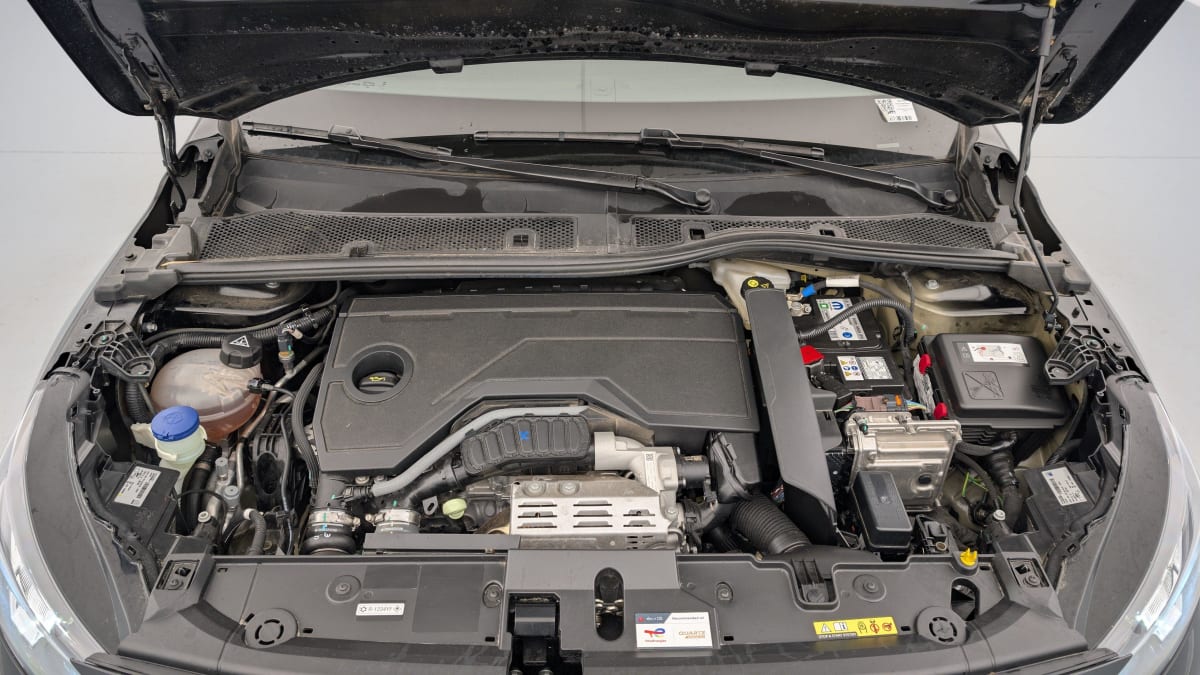 PEUGEOT 208 Hybrid 100 e-DCS6 Allure