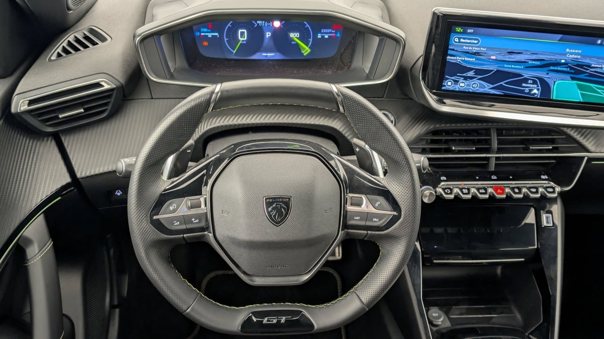 PEUGEOT 2008 PureTech 130 S S EAT8 GT