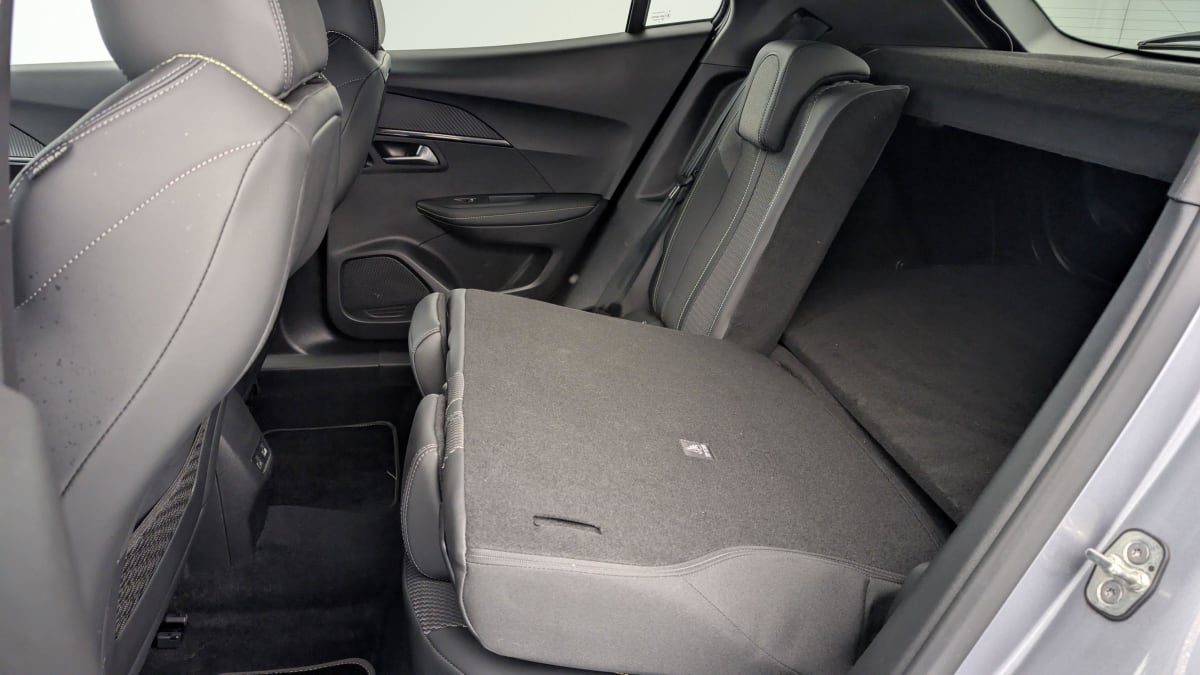 PEUGEOT 2008 PureTech 130 S S EAT8 GT