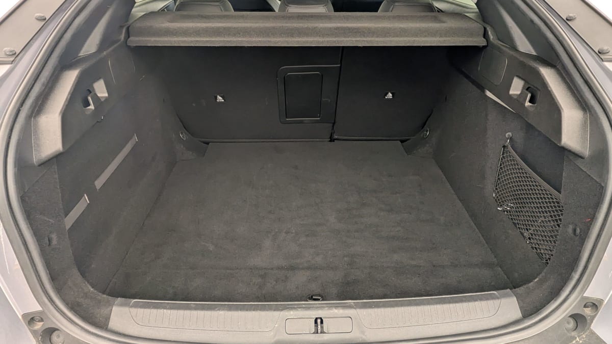 PEUGEOT 408 Hybrid 136 e-DCS6 Allure