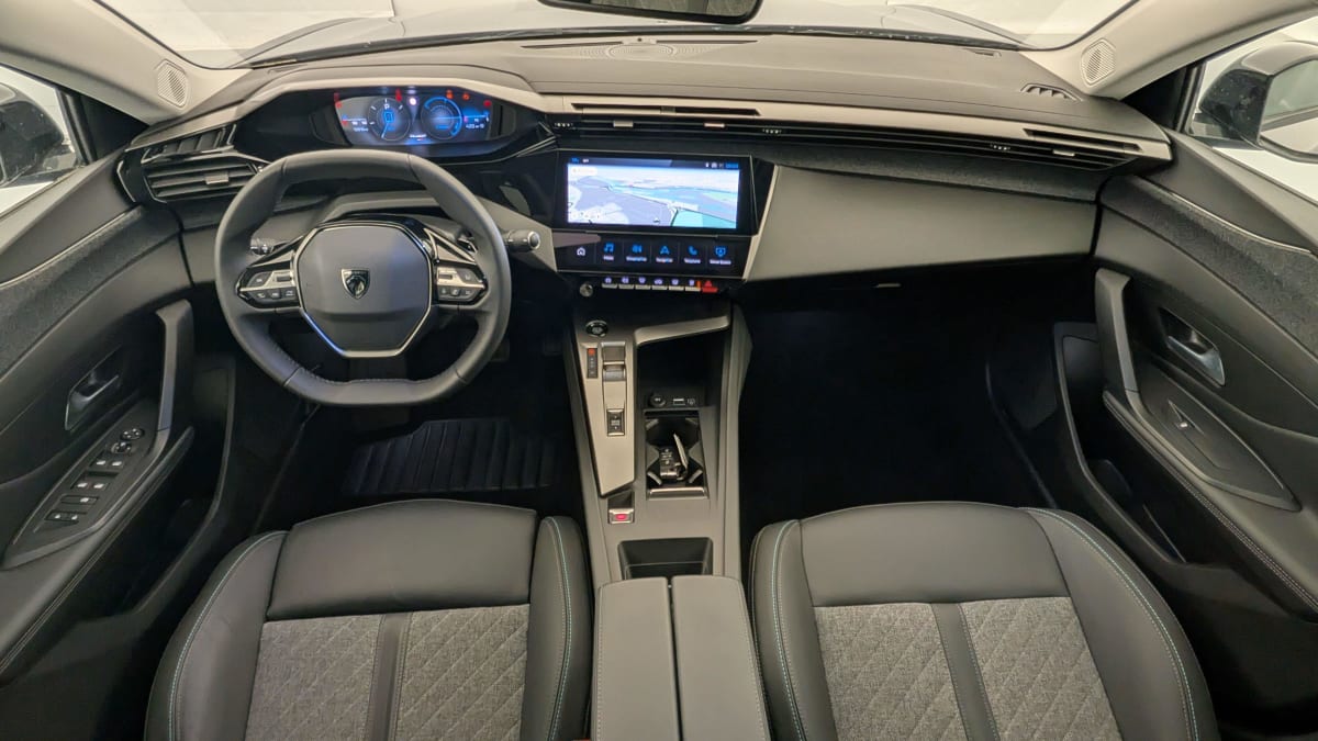 PEUGEOT 408 Hybrid 136 e-DCS6 Allure