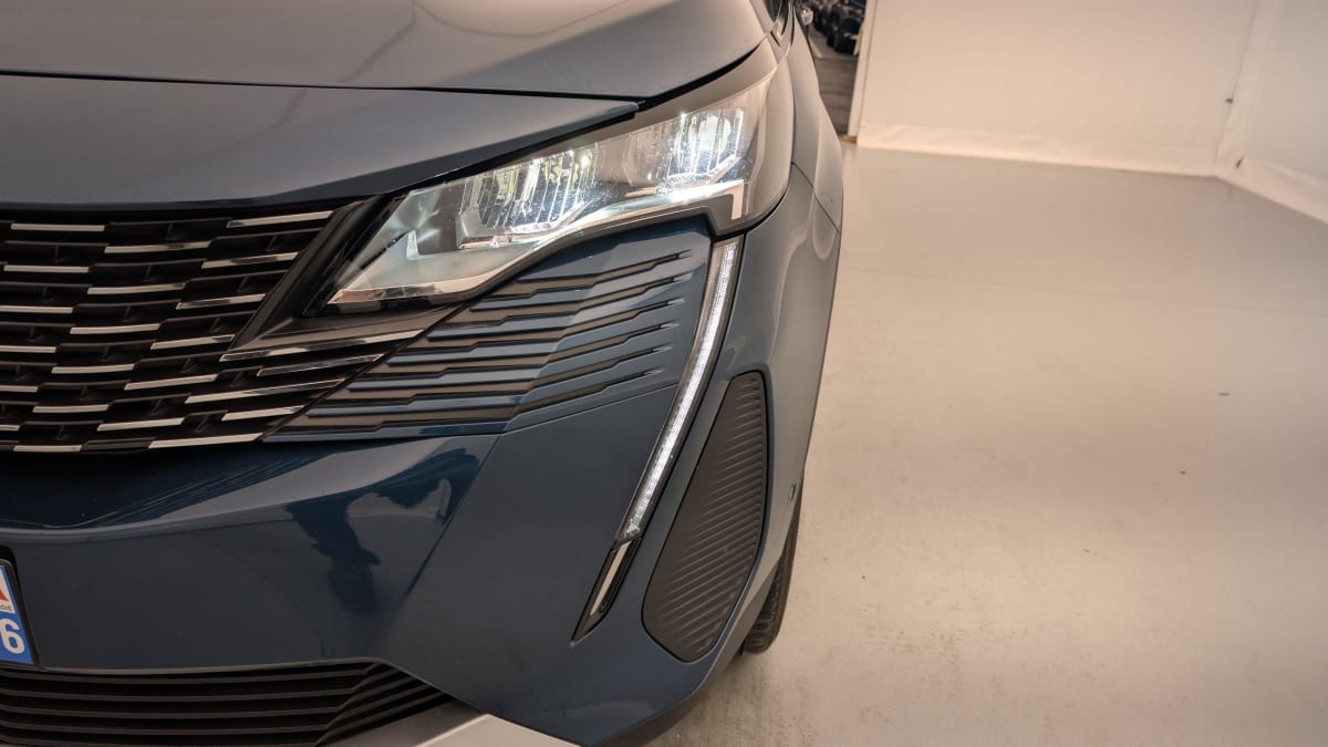 PEUGEOT 3008 Hybrid 136 e-DCS6 Allure Pack