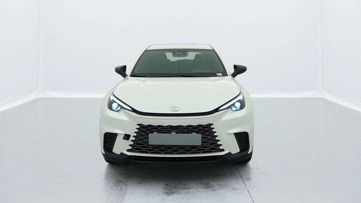 LEXUS LBX 2WD Business