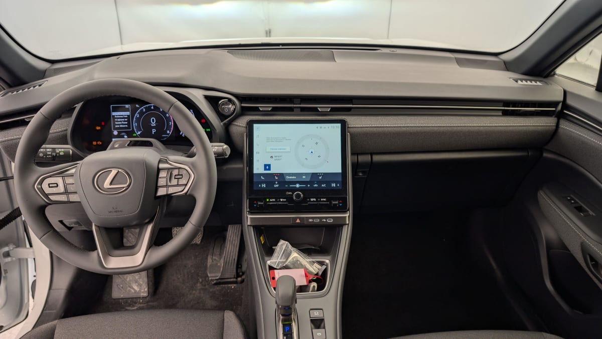 LEXUS LBX 2WD Business