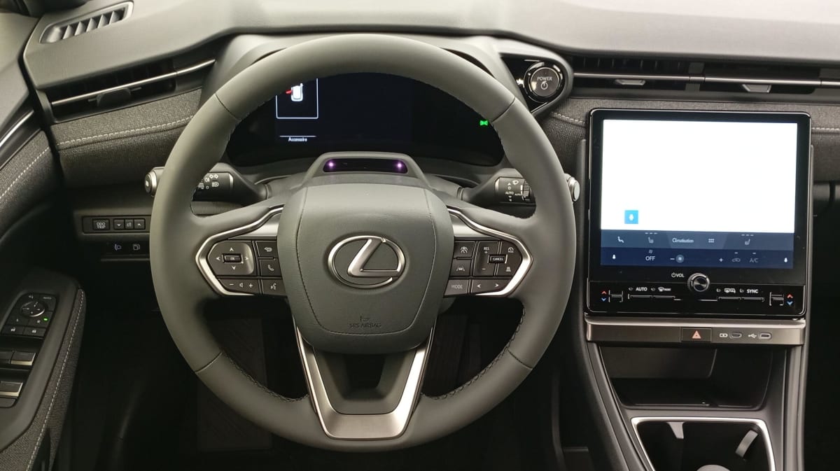 LEXUS LBX 2WD Business
