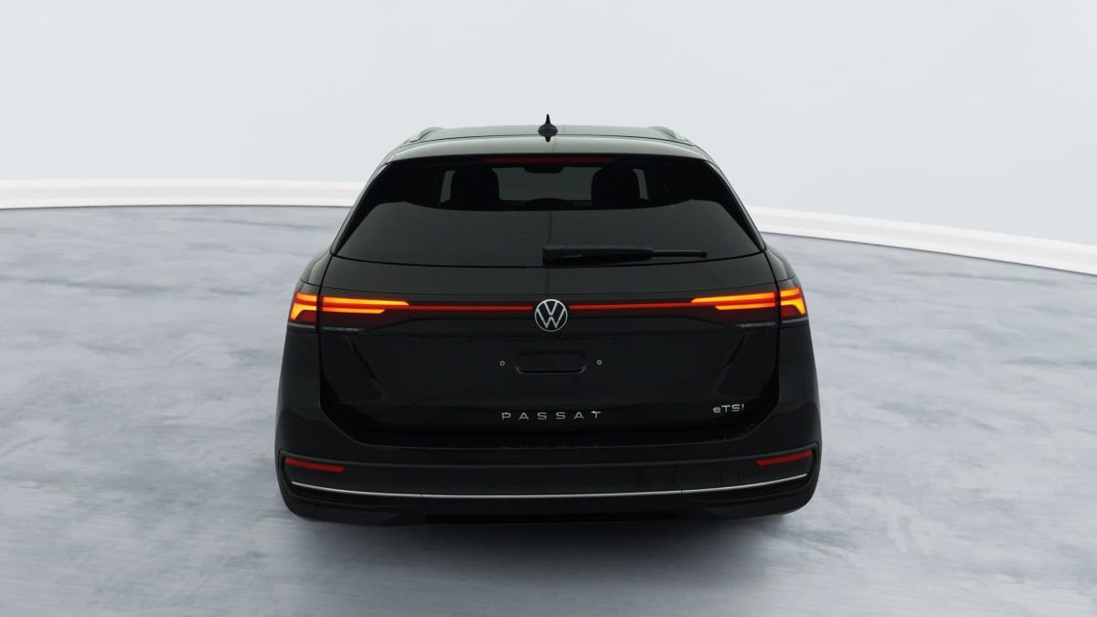 VOLKSWAGEN PASSAT SW NOUVELLE 1.5 ETSI OPF 150 DSG7 LIFE PLUS