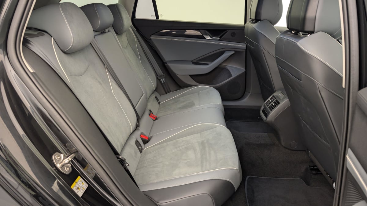 VOLKSWAGEN PASSAT SW NOUVELLE 1.5 ETSI OPF 150 DSG7 LIFE PLUS