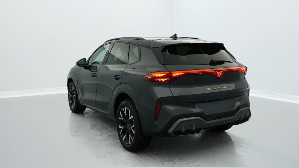 CUPRA TERRAMAR 1.5 eTSI Hybrid 150 ch DSG7 V