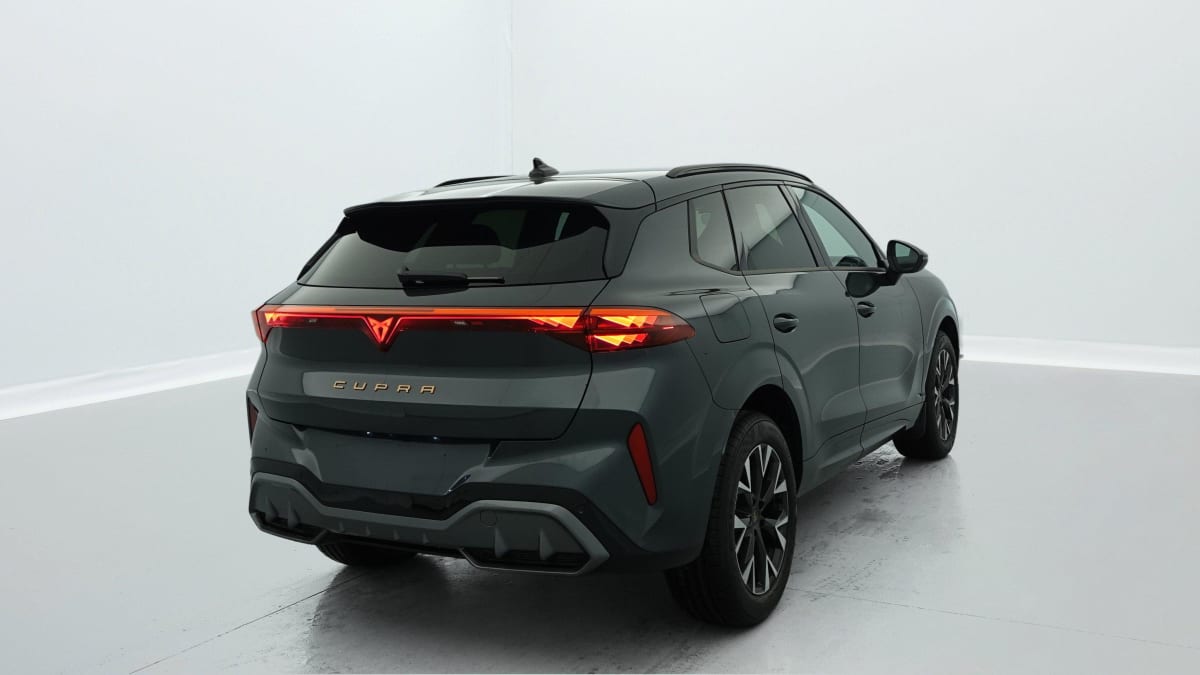 CUPRA TERRAMAR 1.5 eTSI Hybrid 150 ch DSG7 V