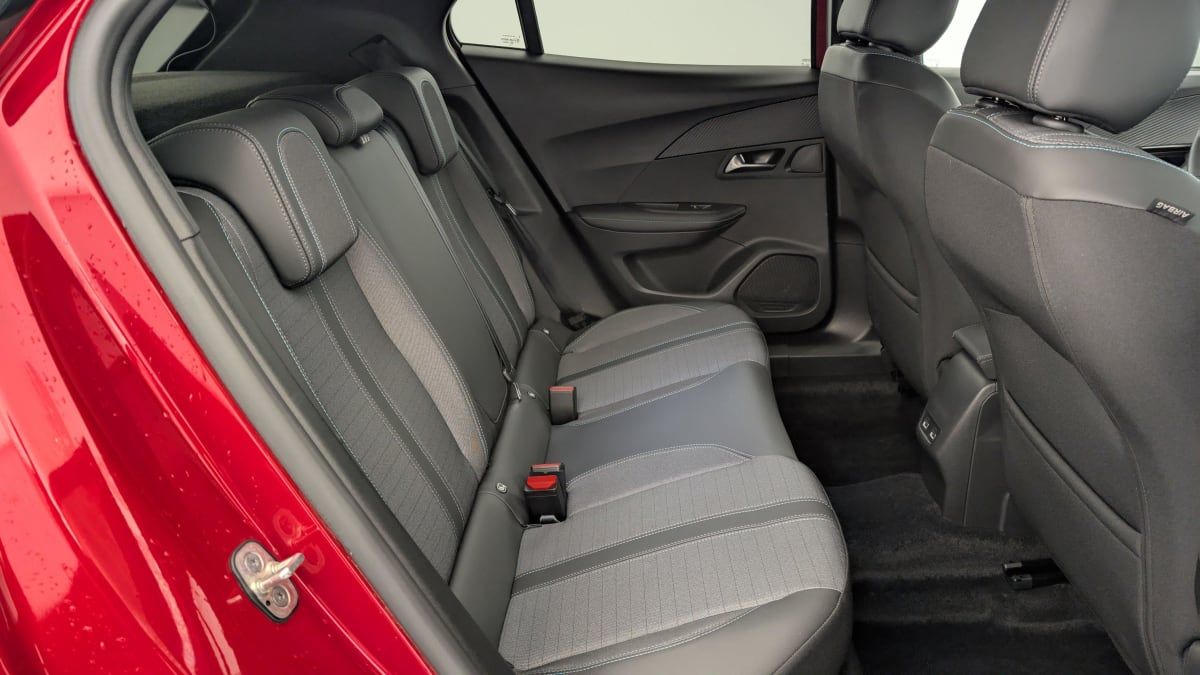 PEUGEOT 2008 PureTech 130 S S EAT8 Allure Pack