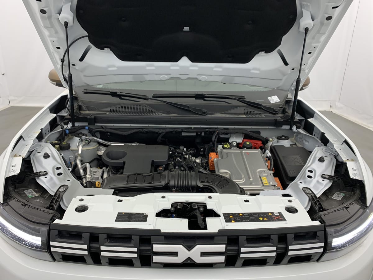 DACIA DUSTER Hybrid 140 4x2 Extreme