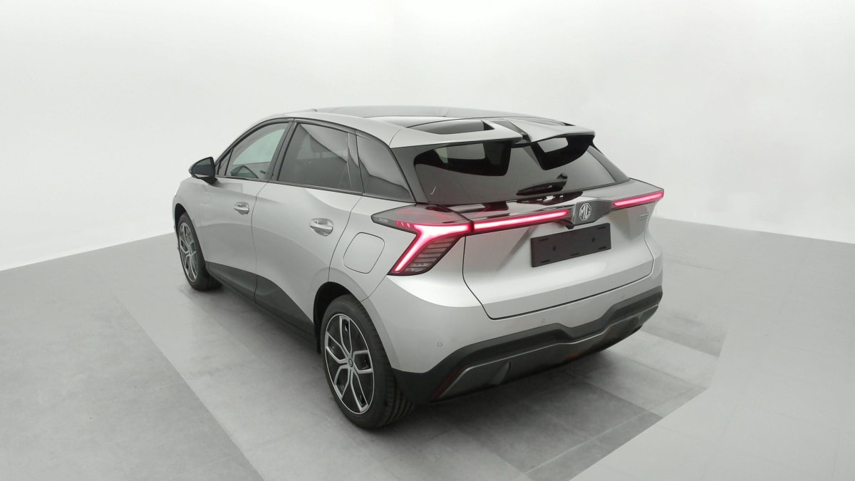 MG MG4 ELECTRIC 77KWH - 180 KW 2WD LUXURY
