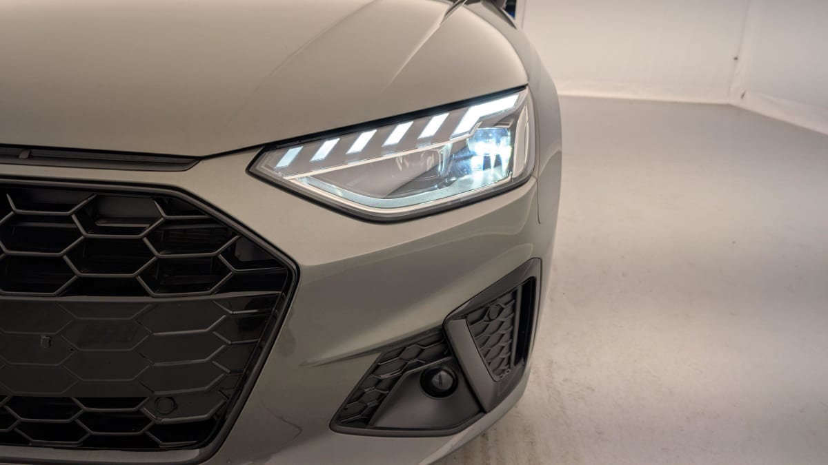 AUDI A4 AVANT 40 TDI 204 S TRONIC 7 BUSINESS EXECUTIVE