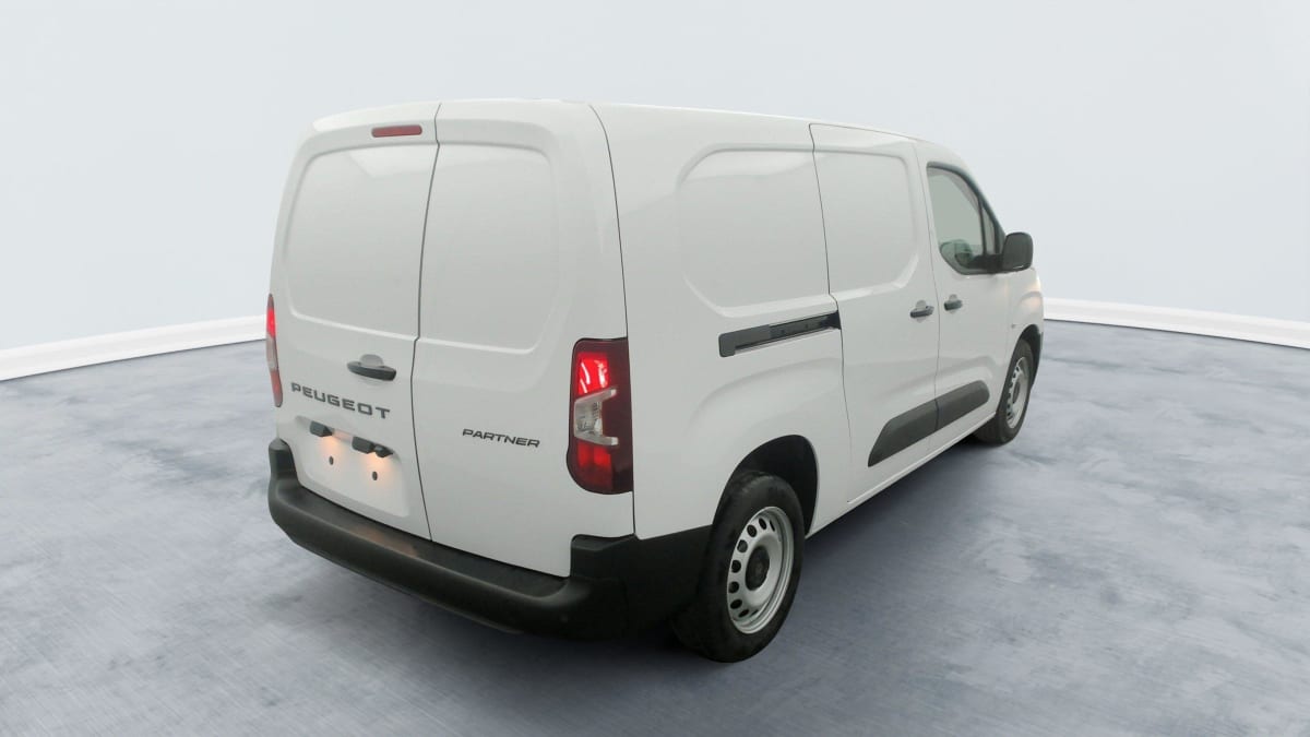 PEUGEOT PARTNER XL 950 KG BLUEHDI 130 S S EAT8