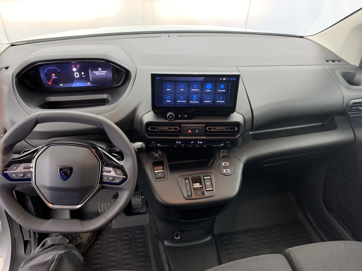 PEUGEOT PARTNER M 1000 KG BLUEHDI 130 S S EAT8