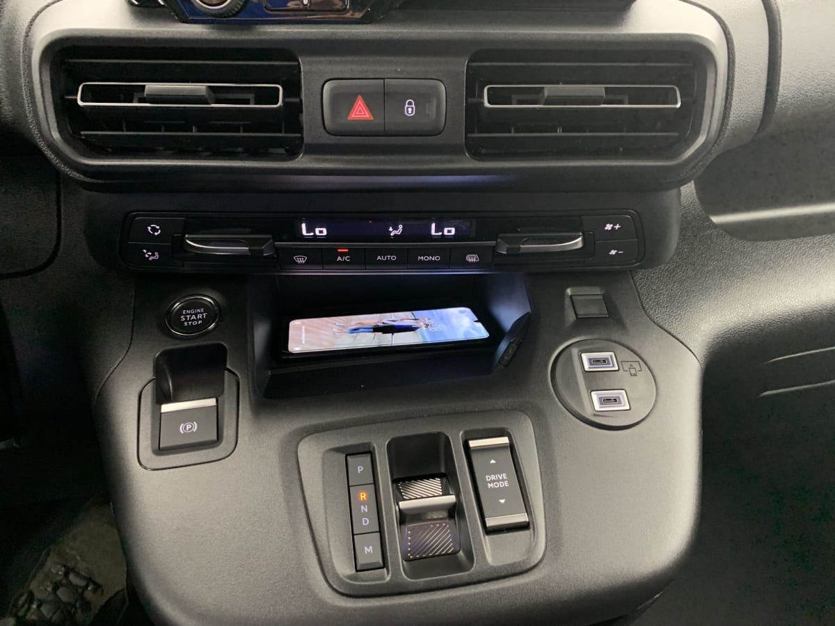 PEUGEOT PARTNER M 1000 KG BLUEHDI 130 S S EAT8
