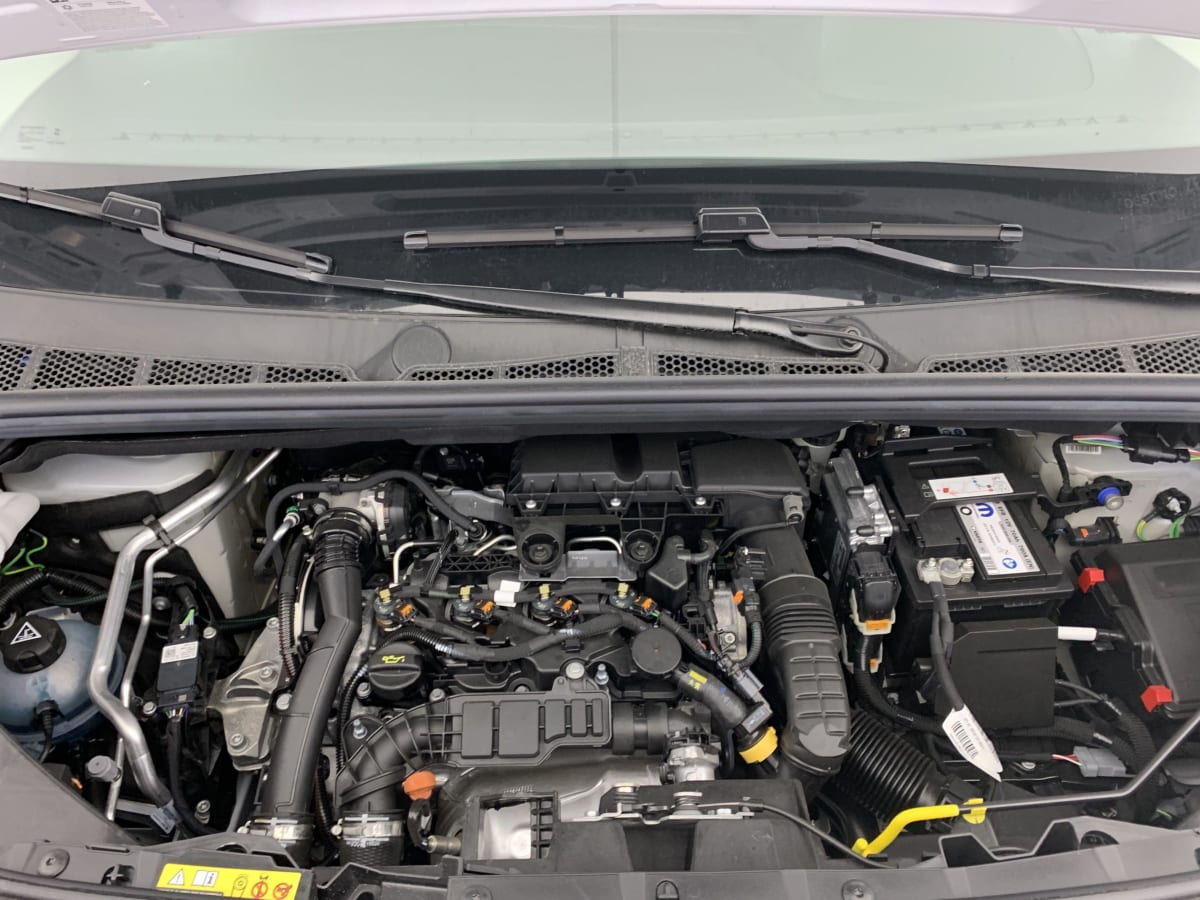 PEUGEOT PARTNER M 1000 KG BLUEHDI 130 S S EAT8