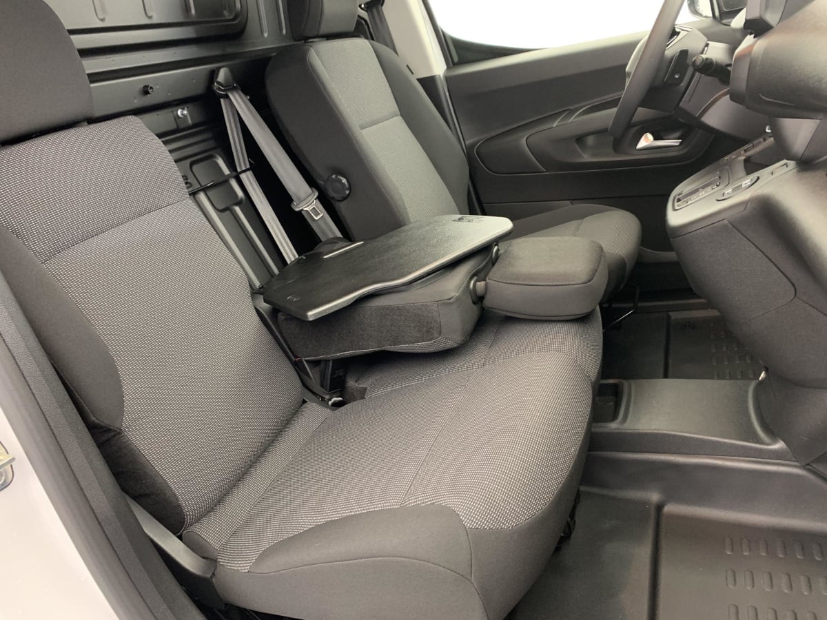 PEUGEOT PARTNER M 1000 KG BLUEHDI 130 S S EAT8